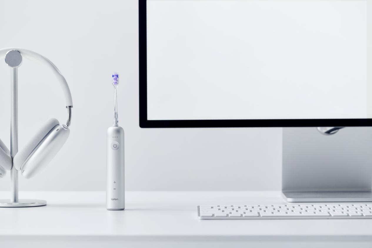Achieve gleaming results: Laifen Wave sonic toothbrush & affordable brush head options